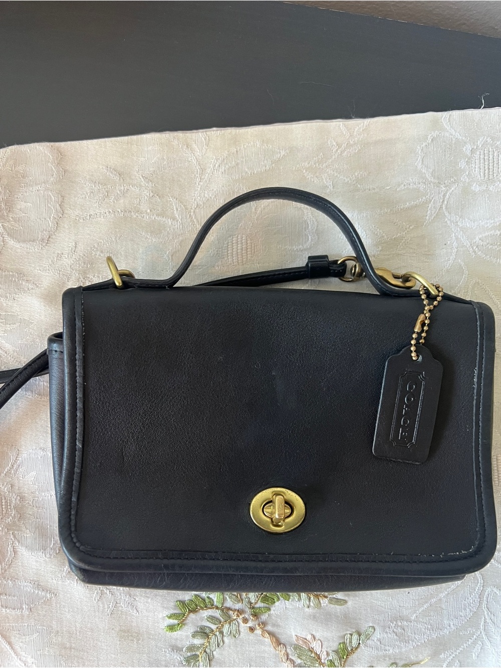 Coach Casino 9924 Vintage Crossbody Bag - Picture 13 of 13